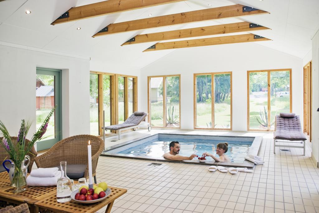 Skedemosse Gard - Villa Med Egen Pool Kopingsvik Exterior photo